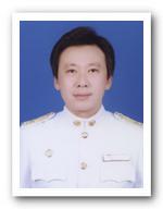 นายปวีณวัชร์ ธำมรงค์ปรีชาชัย